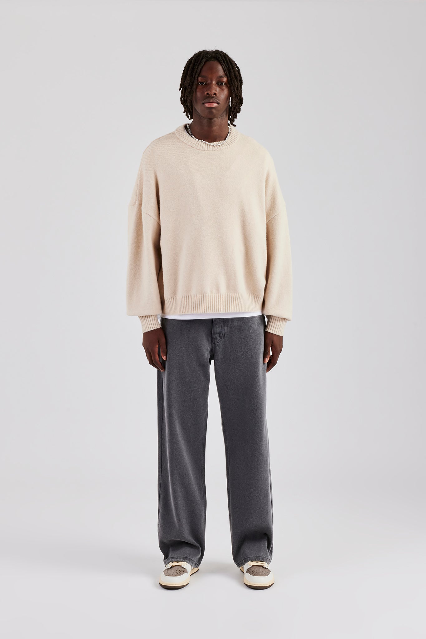 Baggy-Jeans mit Einsätzen – verwaschenes Schwarz